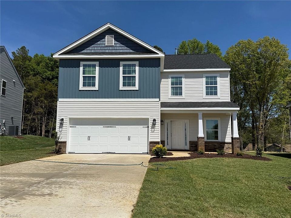 1st image of 1942 Palmer Dr #3