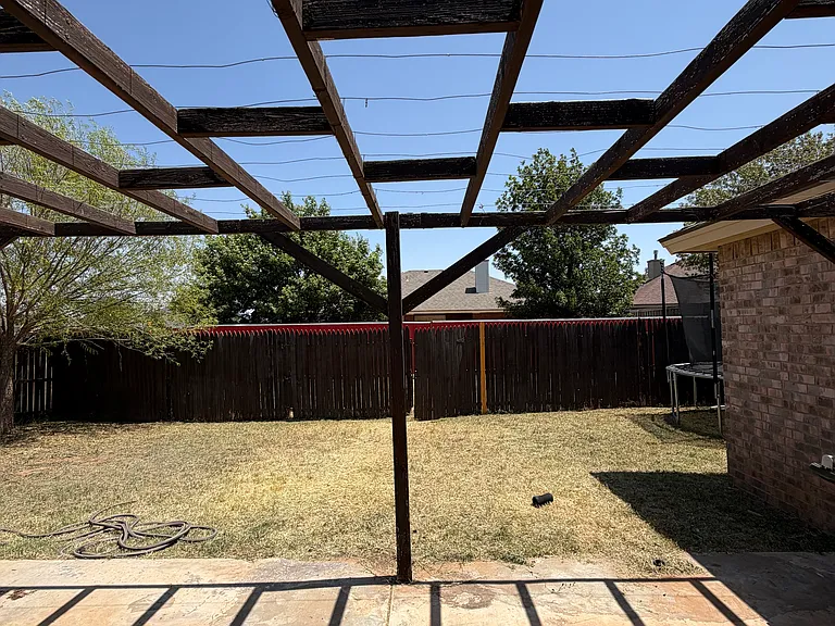 1001 Pontiac Ave — Photo 18