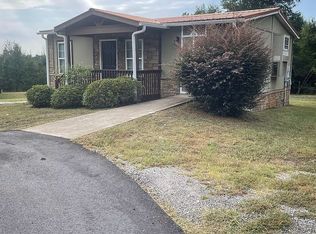 124 Mulliken Rd, Central, SC 29630