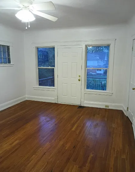 1475 Crawford Rd #4 — Photo 3