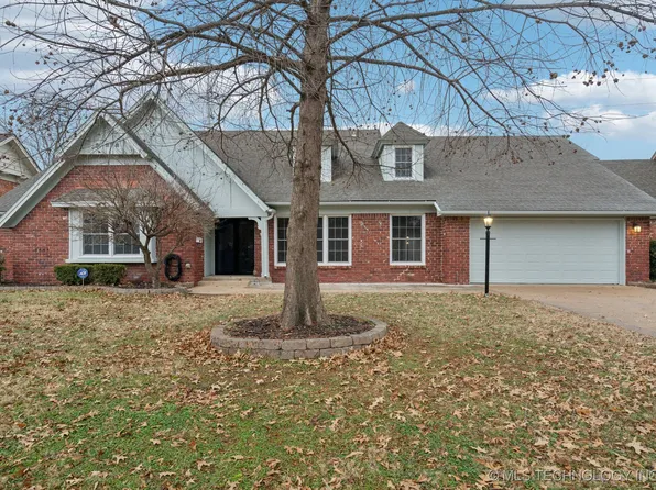 4748 S Hudson Pl, Tulsa, OK 74135