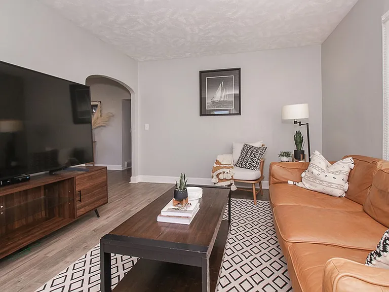 7329 Ward Rd — Photo 11