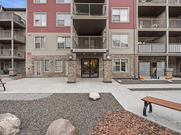 105 Ambleside Dr SW #405, Edmonton, AB T6W 0J4