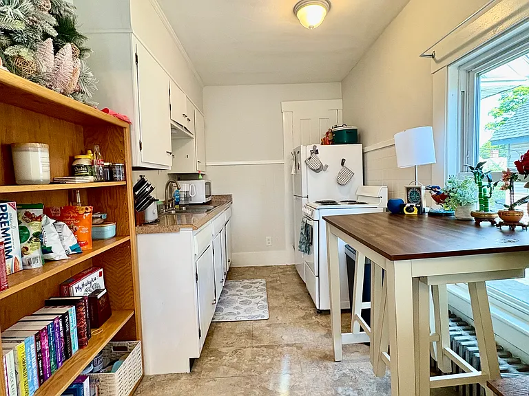 32B Atkinson St — Photo 11