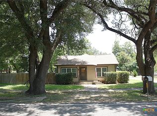 308 Josephine St, Holland, TX 76534