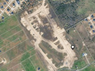 6450 McChesney Dr, Midlothian, TX 76065