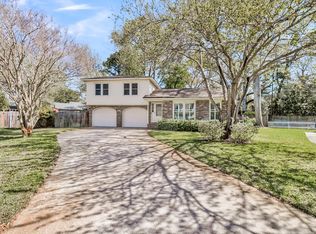 931 Night Heron Dr, Mount Pleasant, SC 29464