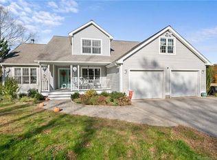 421 Fitchville Rd, Bozrah, CT 06334