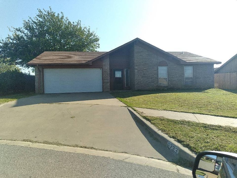 1st image of 6733 SW Chaucer Dr