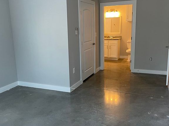5th image of 579 South St Unit 209