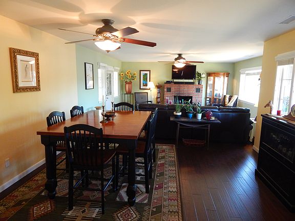 5th image of 2421 Sumac Dr