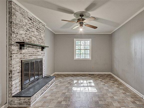 5th image of 1111 Nance Rd