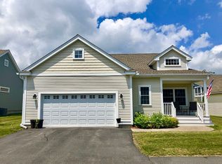 4 Dunstable Circle, Merrimack, NH 03054
