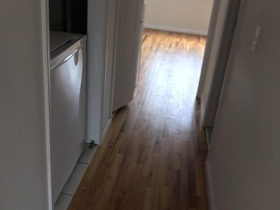 4th image of 10 Naso Ct Floor 1