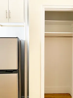 Rented by Waverly Realty Associates | media 5