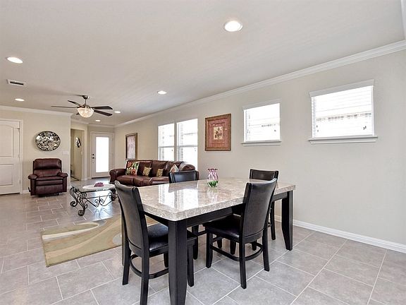 4th image of 102 Martin Creek Ln