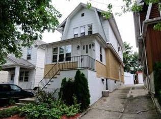 88 Hyatt Ave, Yonkers, NY 10704