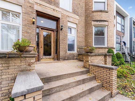 2nd image of 6114 S Ellis Ave #3N