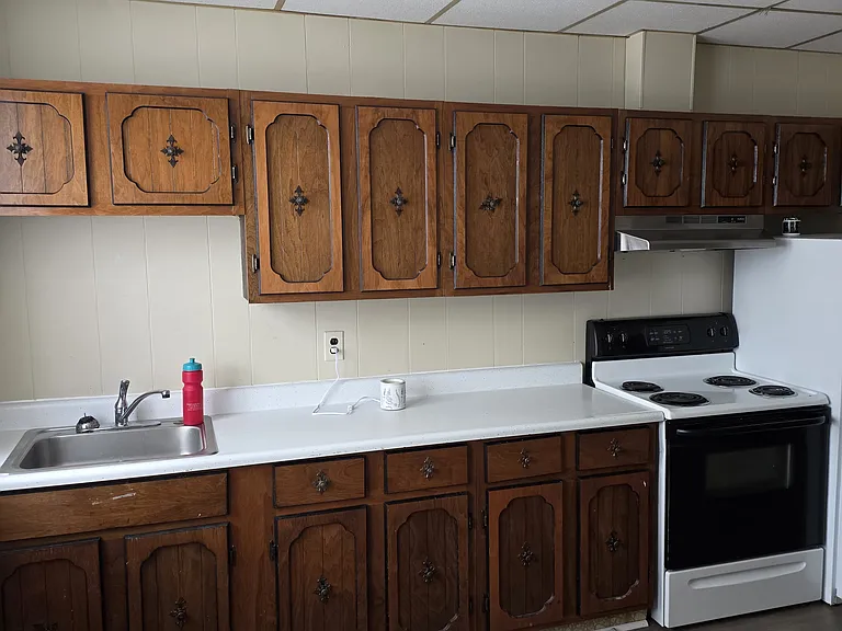 98 Wood St #3 — Photo 12