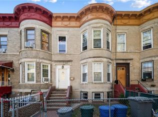 8 Raleigh Pl, Brooklyn, NY 11226
