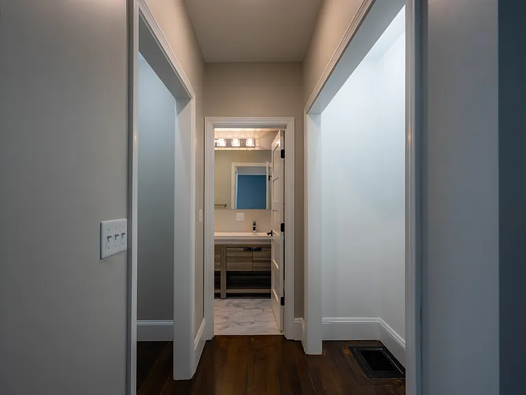 101 Draper St #1 — Photo 12