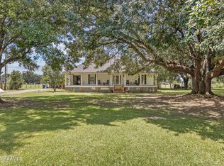 1034 Section 28 Rd, Saint Martinville, LA 70582