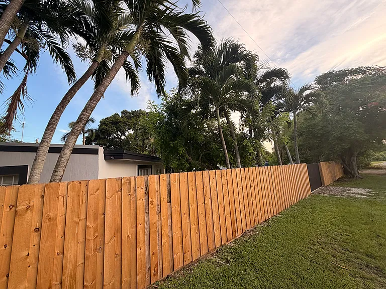 22800 Old Dixie Hwy — Photo 17