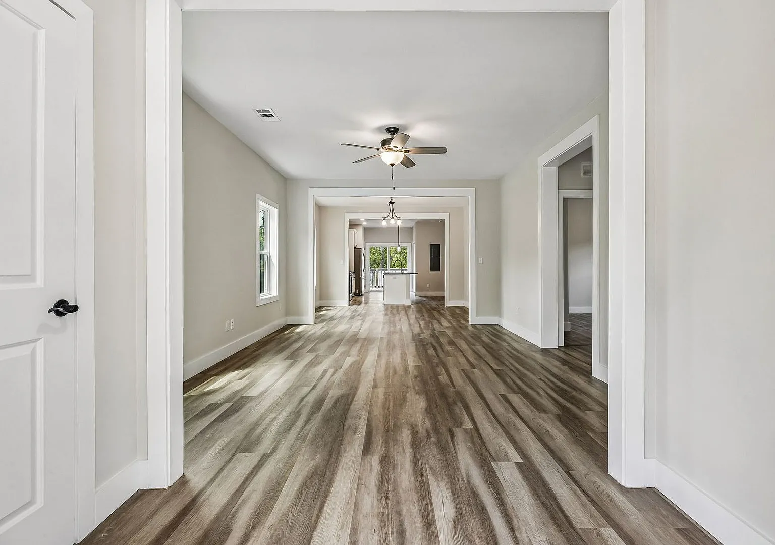 Charming 3-Bedroom Home Near Historic Downtown Fernandina Beach! — Photo 4