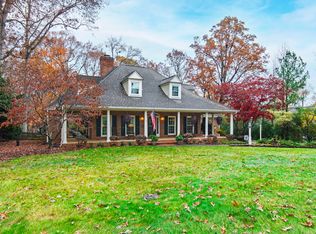 1220 Enchanted Oaks Dr, Raleigh, NC 27606