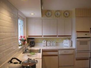 16 Academy Dr E, Whippany, NJ 07981