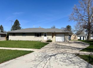 2515 E Milwaukee St, Janesville, WI 53545