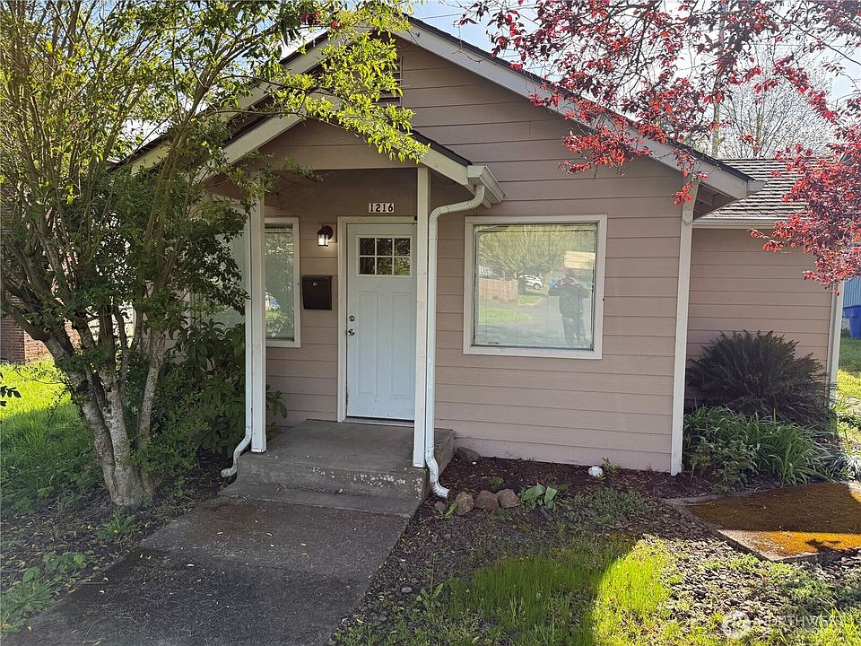 1st image of 1216 N 1ST Avenue
