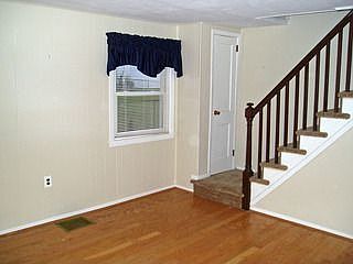 2nd image of 309 Taylor Rd