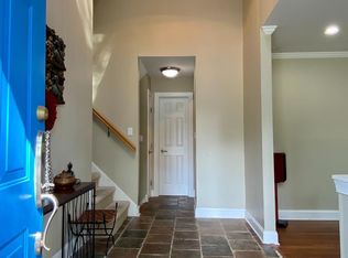 2 Clive Hills Rd #2, Edison, NJ 08820