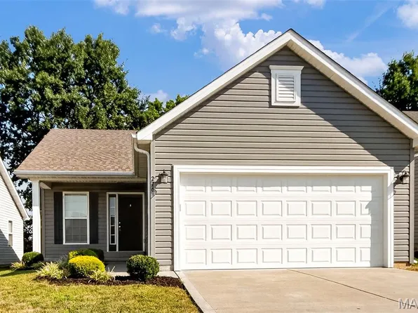 276 Autumn Oaks Dr, Troy, MO 63379
