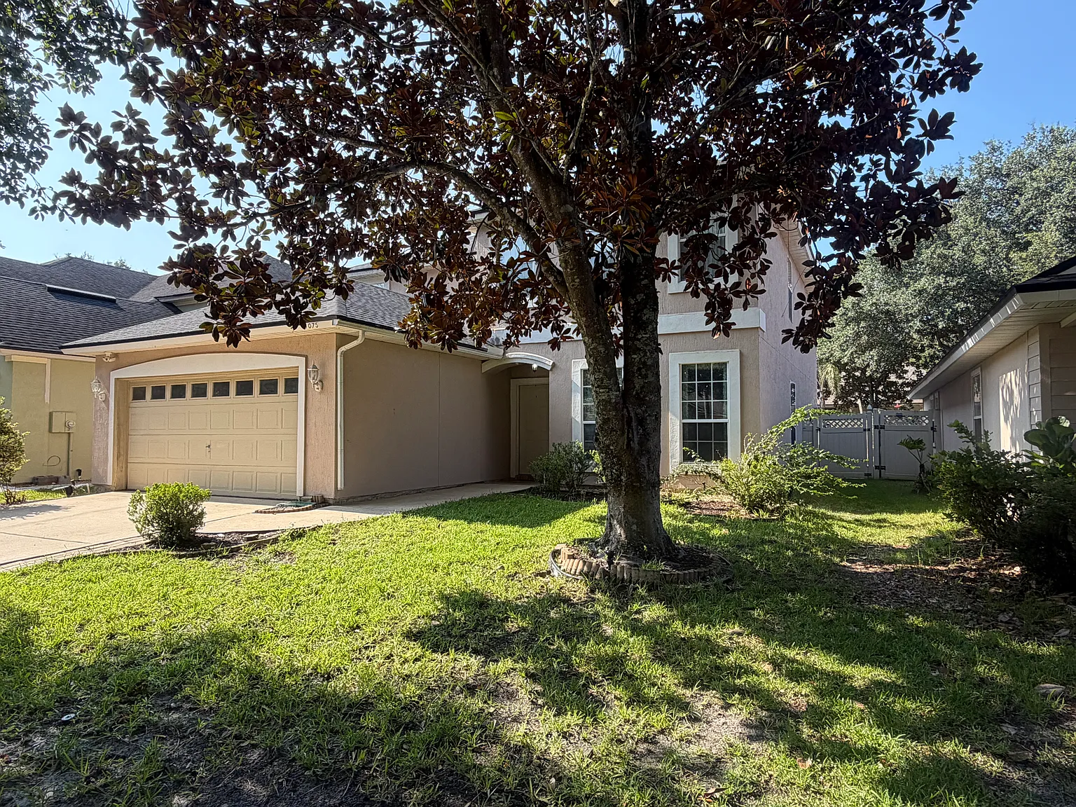 5 bed, 3034 sqft, $3,200 — Photo 3