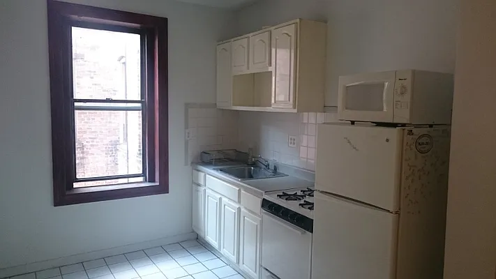 Rented by Avanta Service Center | media 17