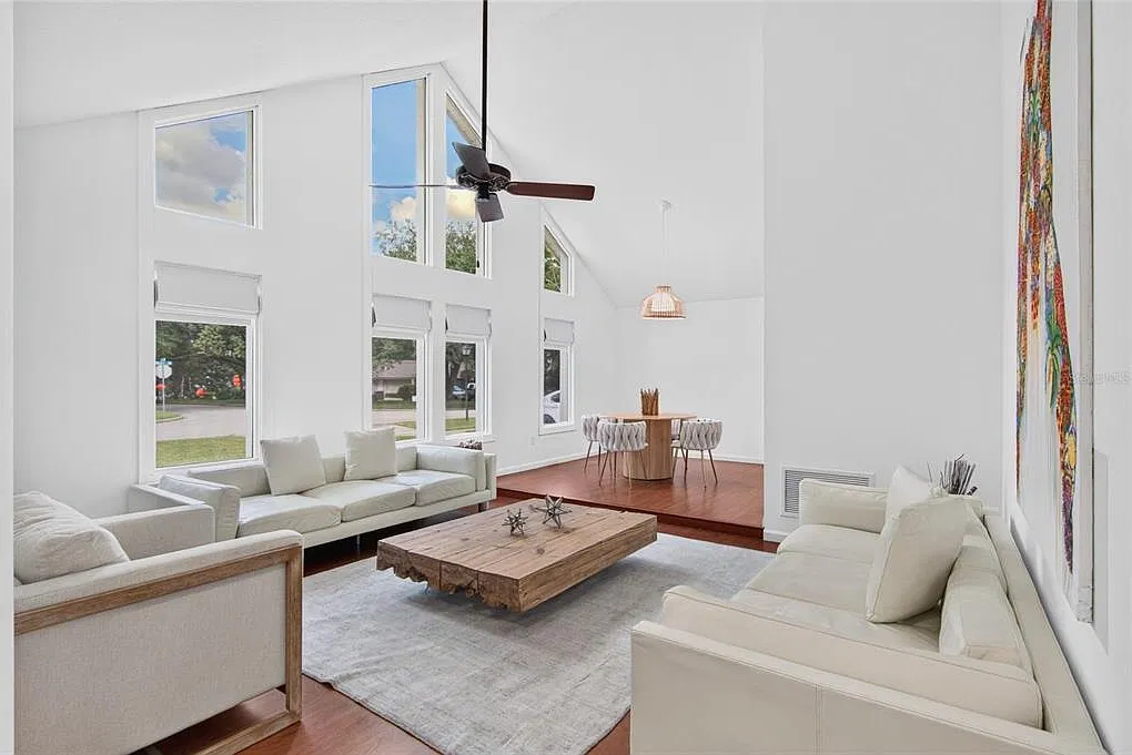 3 bed, 2.0 bath, 2118 sqft, $3,800 — Photo 3