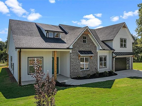 4th image of 1960 Lost Mountain Rd