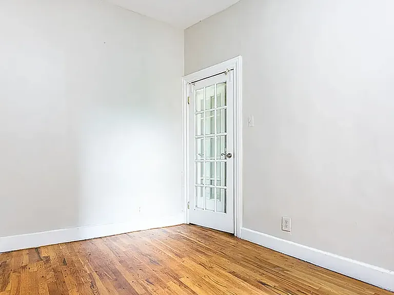 43 Mac Donough St #5 — Photo 3