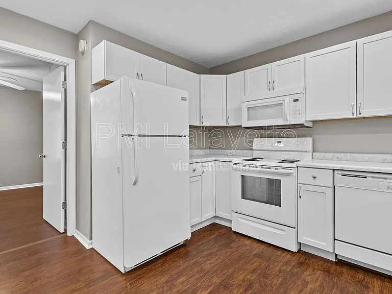 3524 Bethel Dr — Photo 9