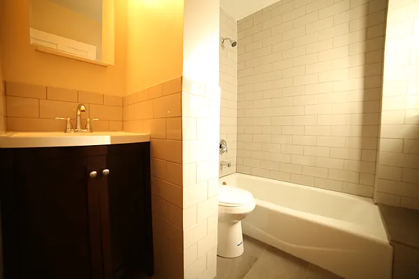 Rented by City Wide Apartments | media 10