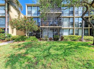 618 Bird Bay Dr S APT 110, Venice, FL 34285