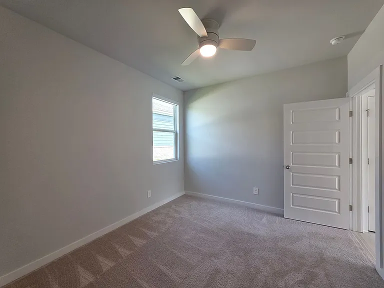 1037 Royal Gorge Ct — Photo 19