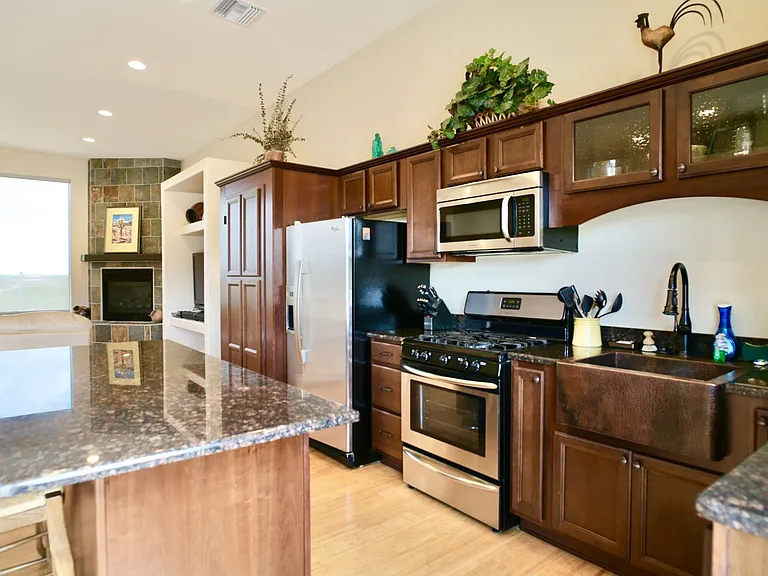 3900 N Camino Blanco #1 — Photo 38