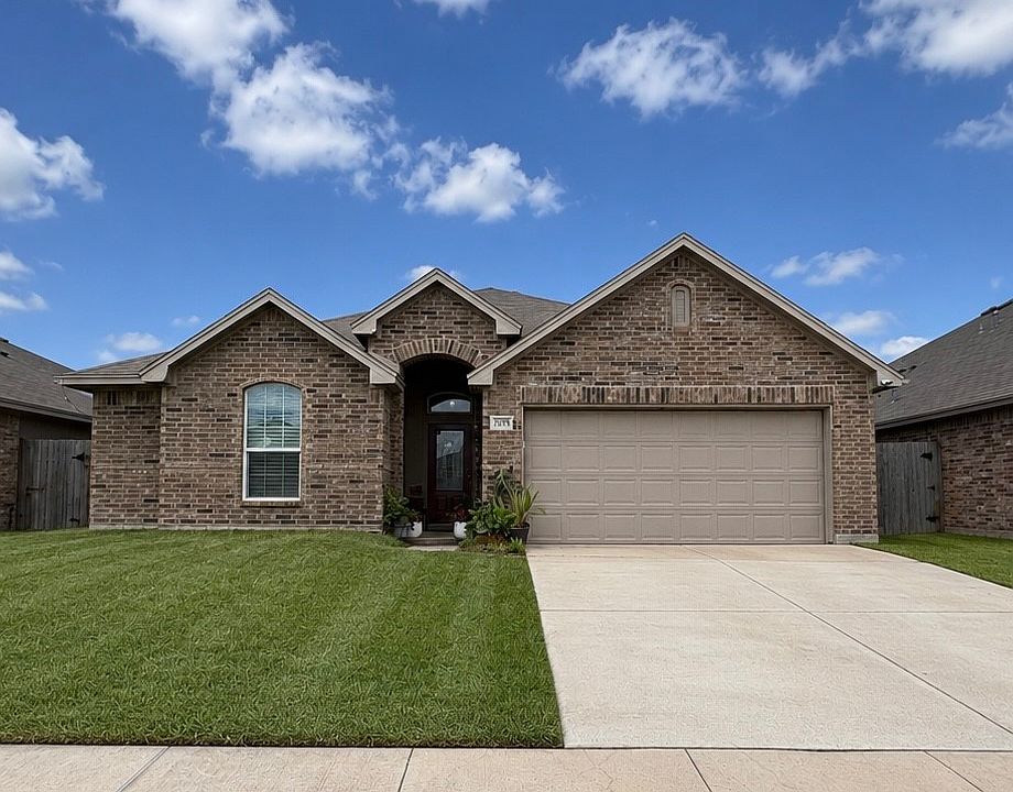 1st image of 2905 Besterio Dr