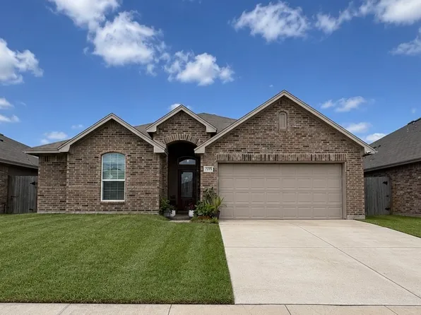 2905 Besterio Dr, Corpus Christi, TX 78415