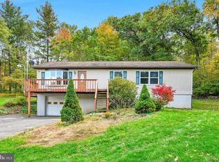 327 W Laurel St, Tremont, PA 17981
