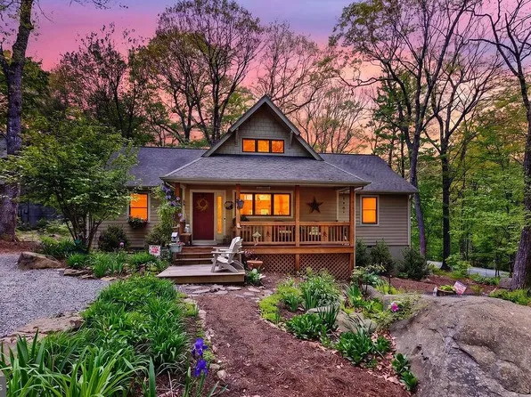 22 Deer Springs Ln, Wintergreen, VA 22958