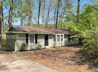 1174 Alemeda Dr, Marietta, GA